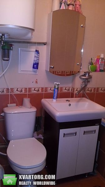 Sell 2-room apartment. Киев, Салютная — photo 6