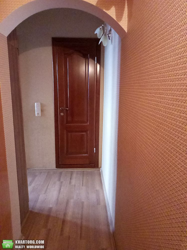 Sell 2-room apartment. Харьков,  Социалистическая — photo 2
