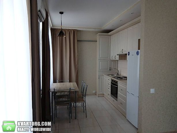 Rent out 2-room apartment. Киев, Дмитрия Луценка — photo 5