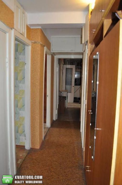 Sell 3-room apartment. Киев,  Зодчих — photo 2