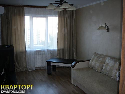 Rent out 1-room apartment. Киев,  Героев Сталинграда пр — photo 1