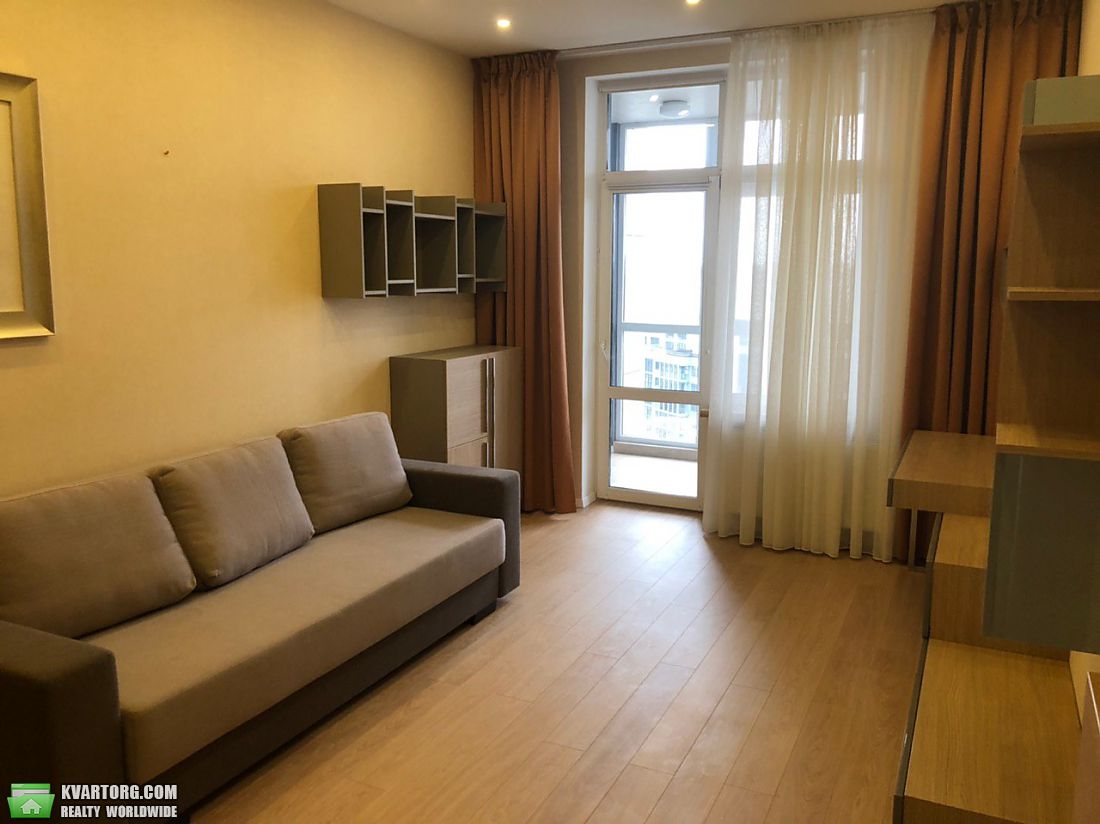 Rent out 5-room apartment. Киев, Драгомирова ул. — photo 5