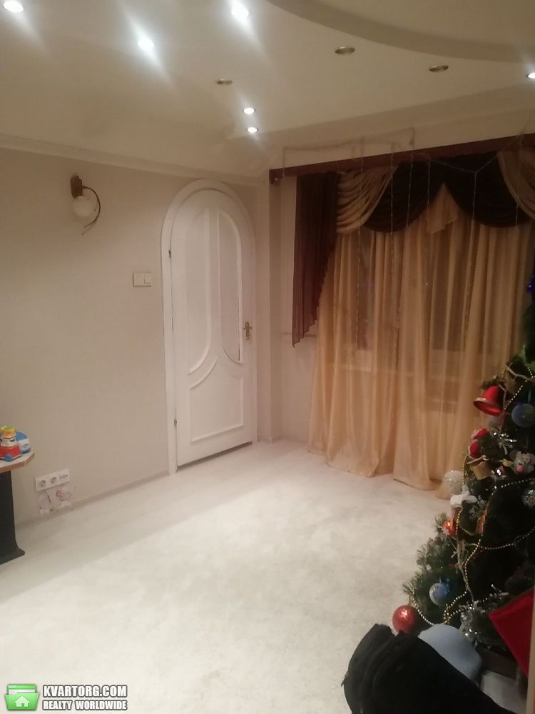 Sell 4-room apartment. Киев,  Васильковская — photo 3