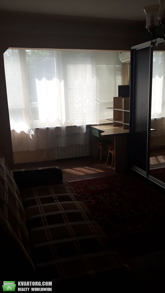 Rent out 1-room apartment. Киев,  Гната Юры — photo 6