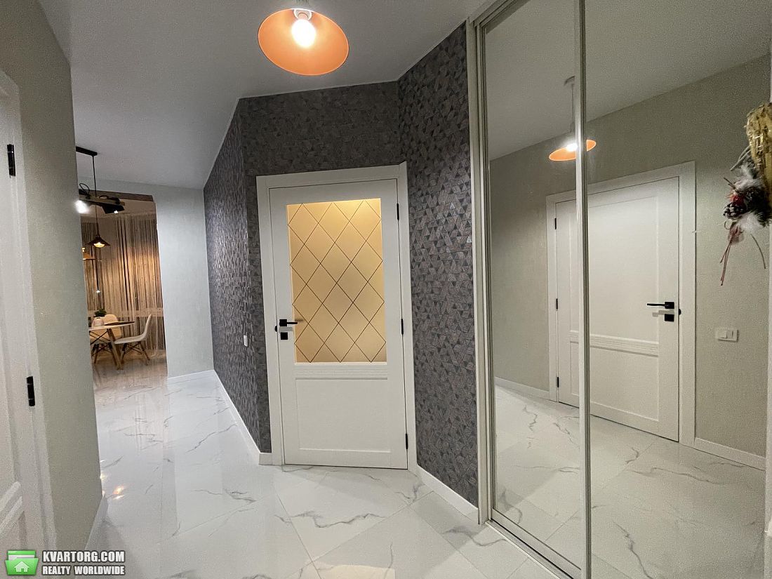 Sell 1-room apartment. Киевская обл., Молодіжна — photo 3