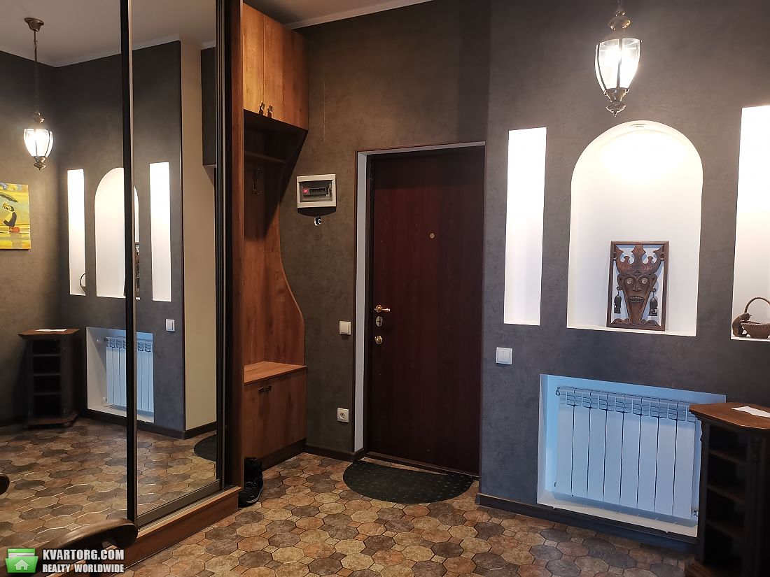 Rent out 1-room apartment. Киев, Жилянська — photo 7