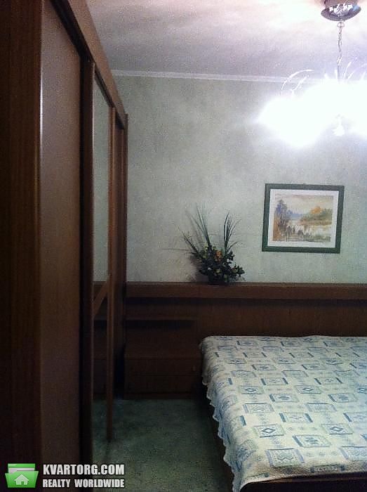 Rent out 2-room apartment. Киев,  Николаева — photo 10