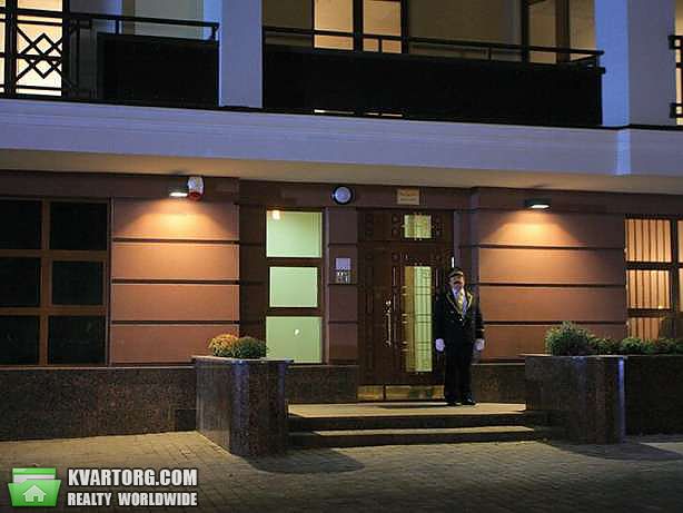 Rent out 4-room apartment. Киев,  Богдана Хмельницкого — photo 2