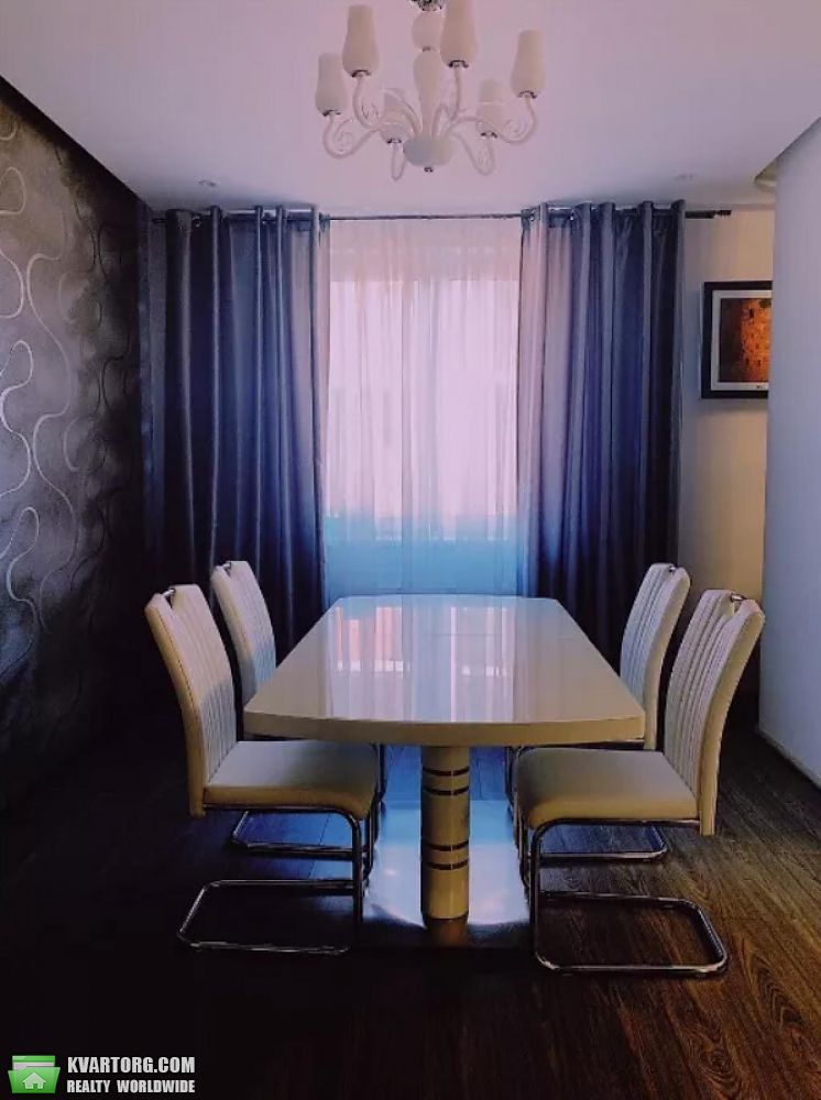 Rent out 3-room apartment. Киев,  Полтавская — photo 6