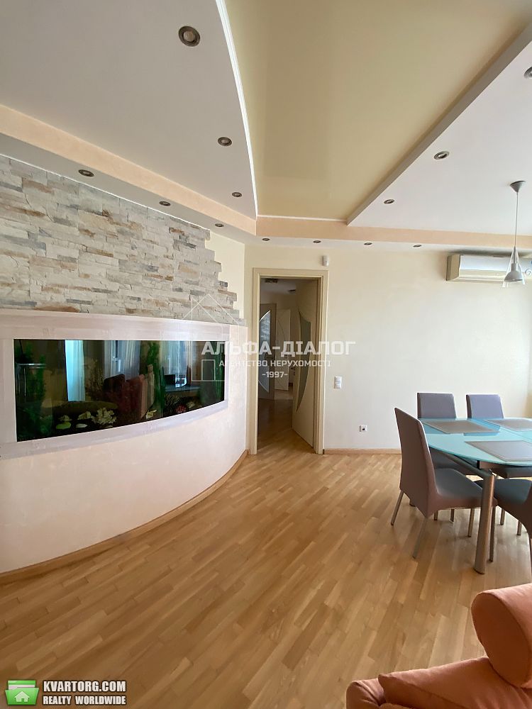 Sell 5-room apartment. Киев,  Владимирская — photo 2