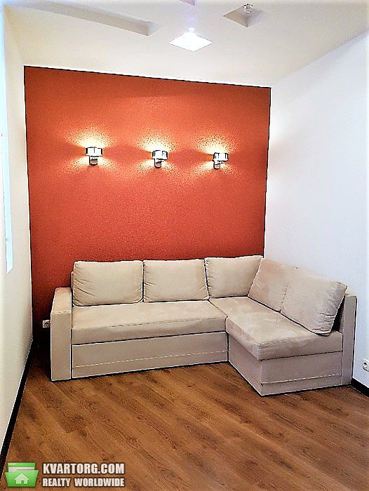 Rent out 2-room apartment. Киев, Героев Сталинграда просп. — photo 4
