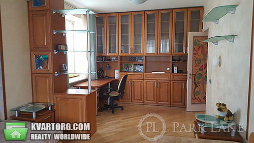 Sell 4-room apartment. Киев,  Тычины пр — photo 1