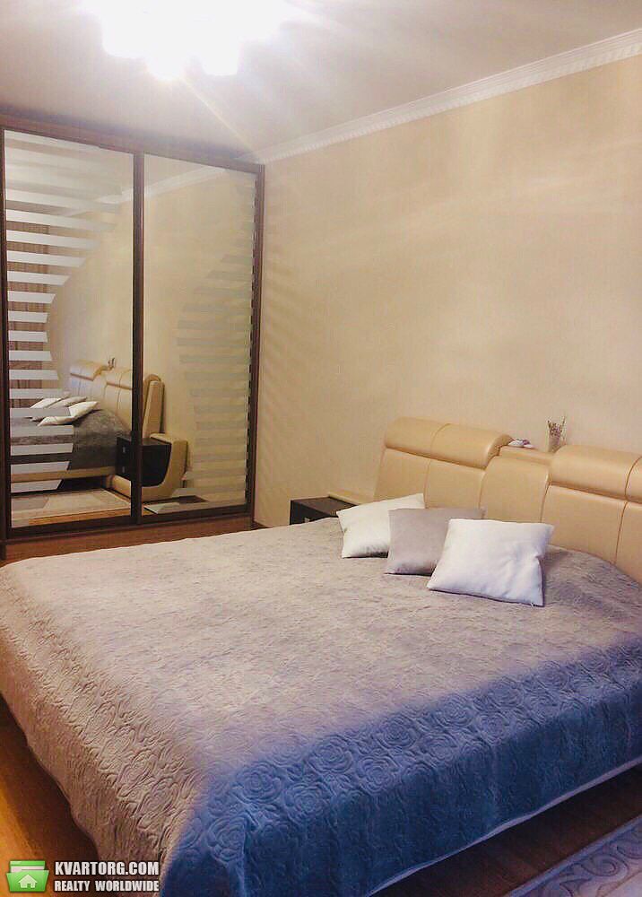 Sell 2-room apartment. Киев,  Днепровская наб — photo 1