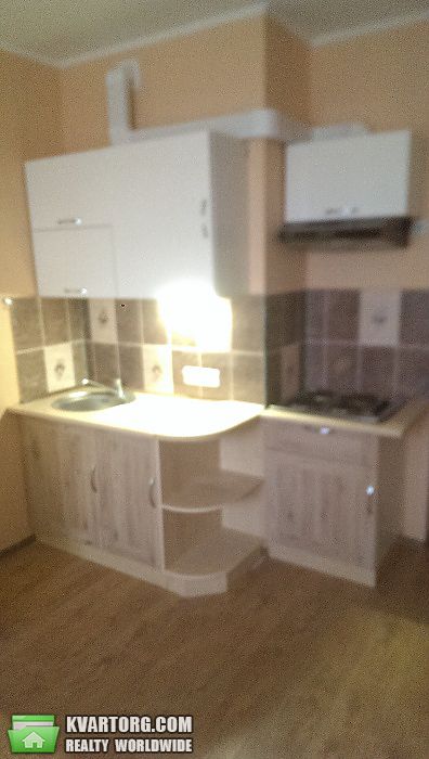 Rent out 1-room apartment. Киев, Харьковское шоссе — photo 5