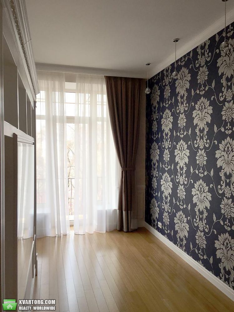 Rent out 3-room apartment. Киев,  Заньковецкой — photo 5