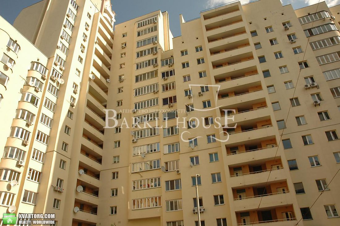 Rent out 3-room apartment. Киев,  Татарская — photo 10