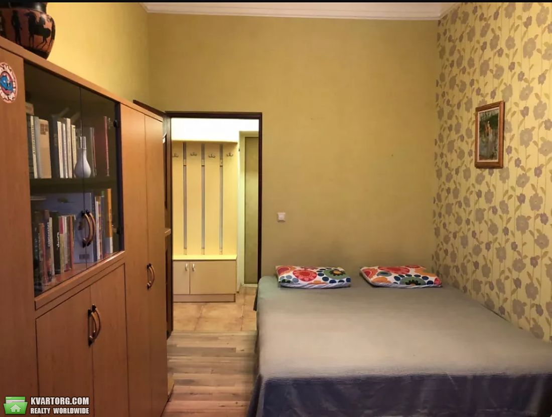 Rent out 2-room apartment. Киев,  Шелковичная — photo 5