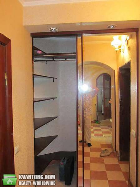 Rent out 3-room apartment. Киев,  Бажана — photo 6