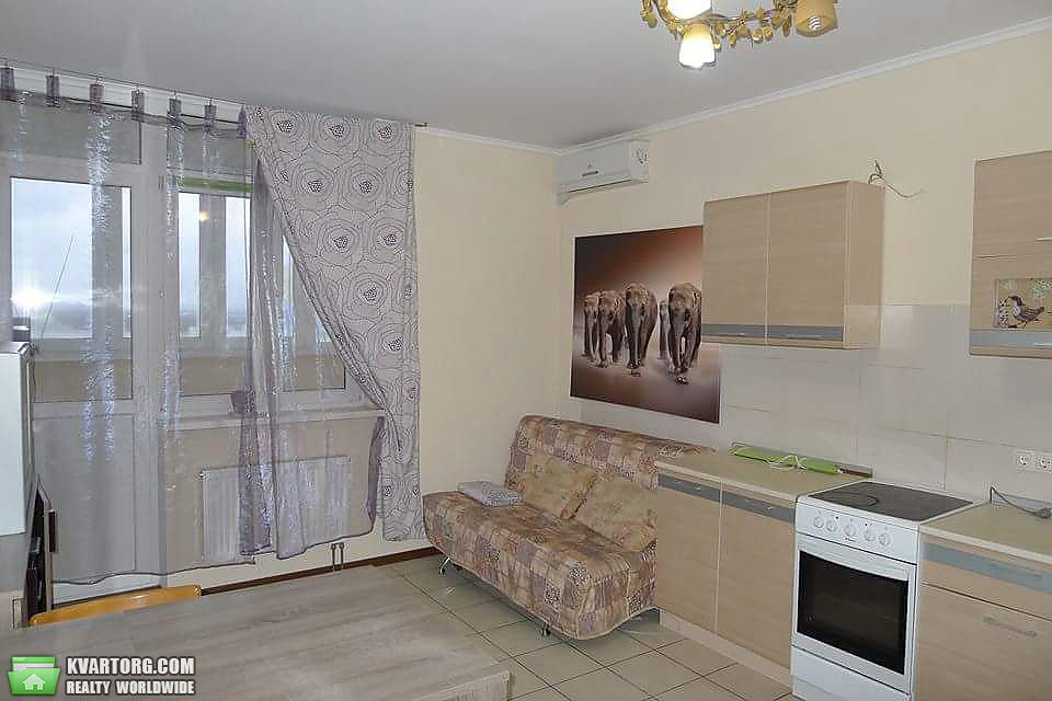 Sell 1-room apartment. Киев,  Воскресенская — photo 1