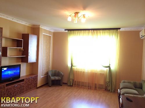 Rent out 2-room apartment. Киев, Мишуги Олександра — photo 9