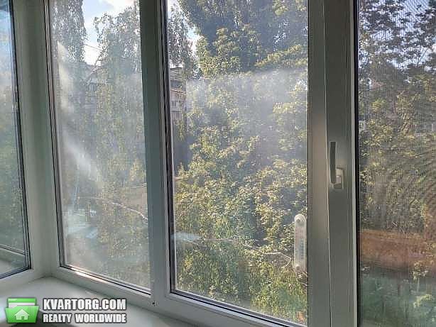 Rent out 3-room apartment. Киев,  Ромена Роллана бул — photo 2