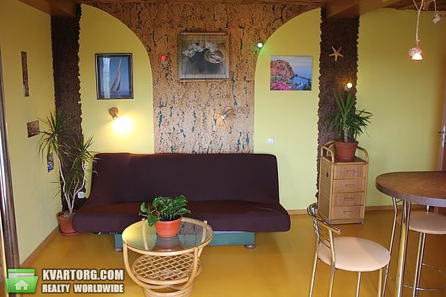 Rent out 2-room apartment. Киев,  Русановская наб — photo 6