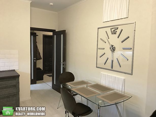 Rent out 1-room apartment. Киев,  Чавдар — photo 4
