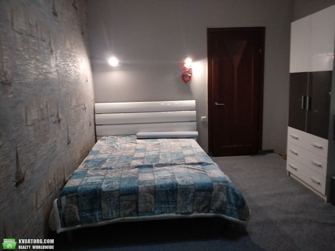 Rent out 3-room apartment. Днепропетровск, Фучика — photo 2