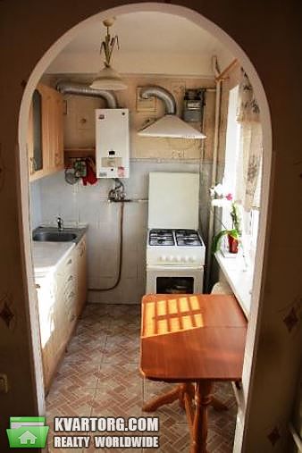 Sell 3-room apartment. Киев,  Метростроевская — photo 5