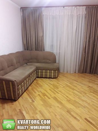 Rent out 2-room apartment. Киев,  Вильямса — photo 4