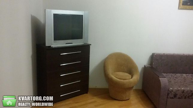 Rent out 2-room apartment. Киев, Ахматовой — photo 1