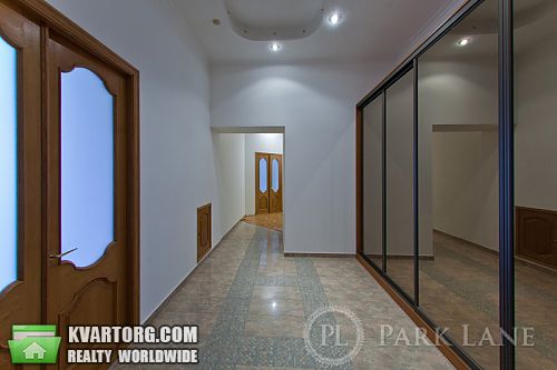 Sell 3-room apartment. Киев, Владимирская — photo 1