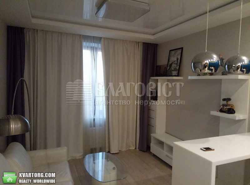 Sell 1-room apartment. Киев,  Днепровская наб — photo 2