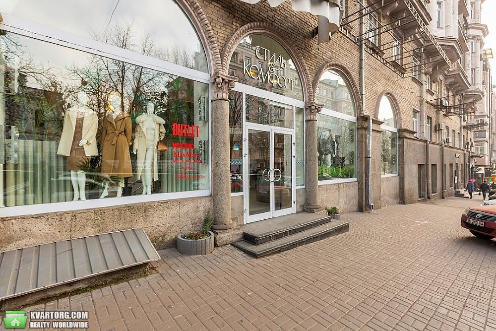 Rent out shop. Киев,  Антоновича — photo 1