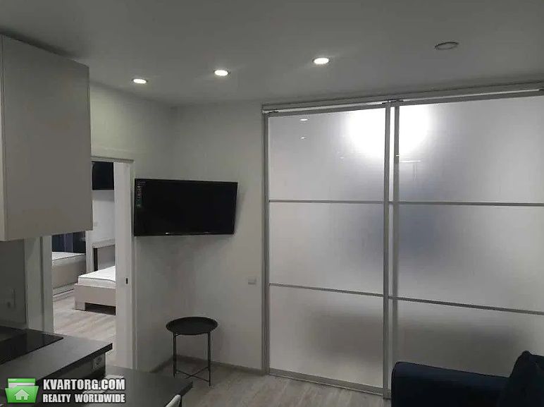 Sell 2-room apartment. Киев, пр. Лобановского — photo 3