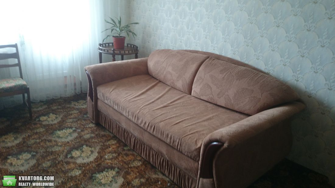 Rent out 2-room apartment. Киев, ул. Рижская — photo 4