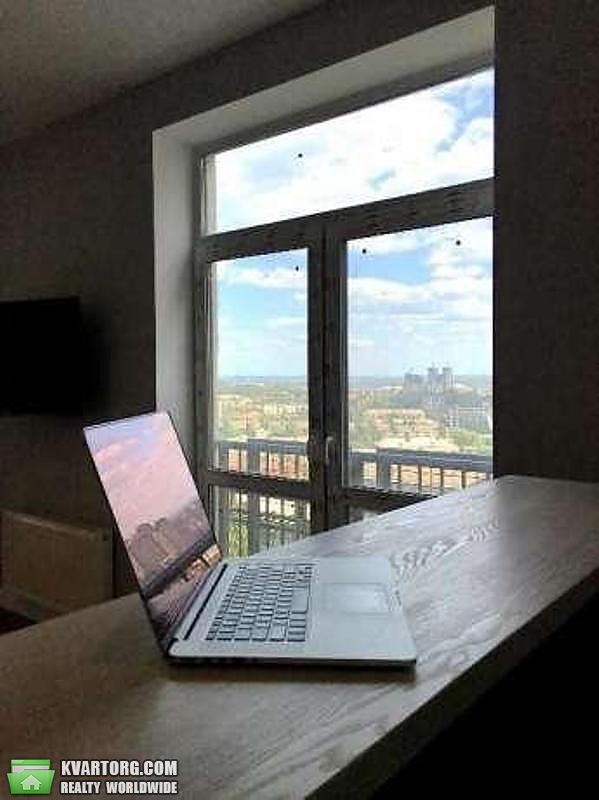 Rent out 2-room apartment. Киев, коновальца — photo 5