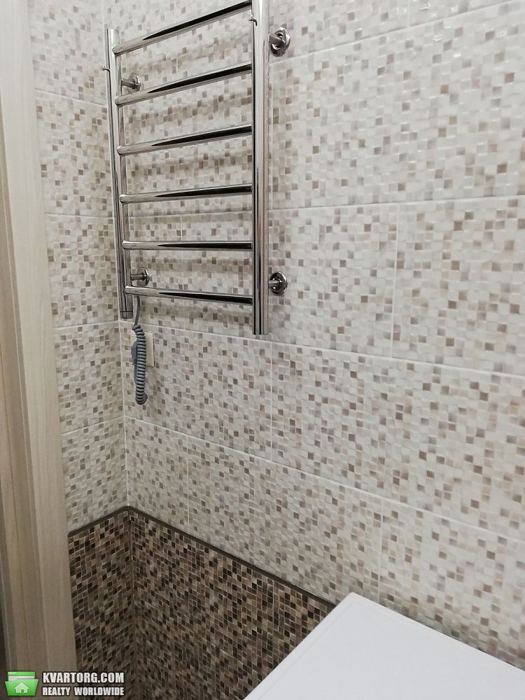 Rent out 1-room apartment. Киев,  Каховская — photo 10