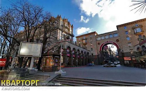 Sell shop. Киев,  Крещатик — photo 1