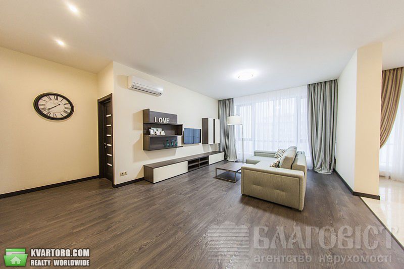 Sell 3-room apartment. Киев, Днепровская наб — photo 1