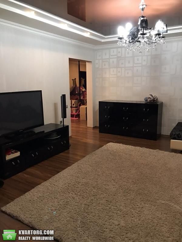 Rent out 3-room apartment. Киев,  Кадетский Гай — photo 2