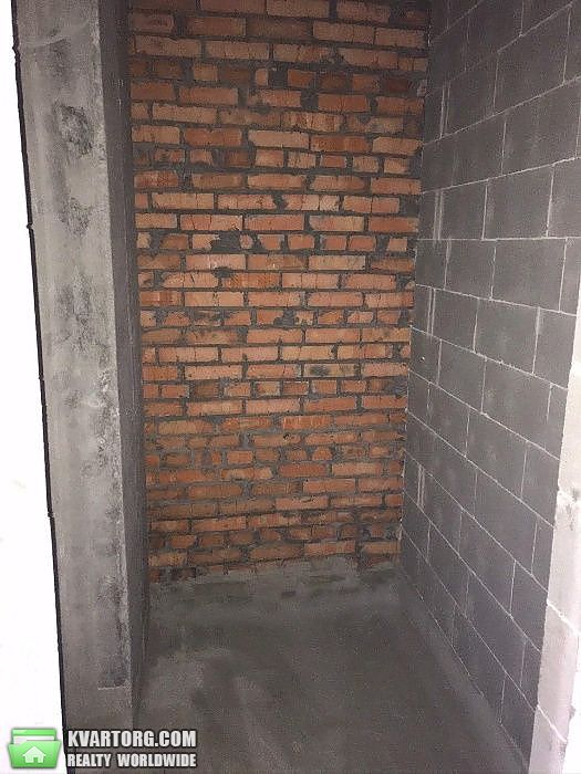 Sell 2-room apartment. Киев,  Салютная — photo 3