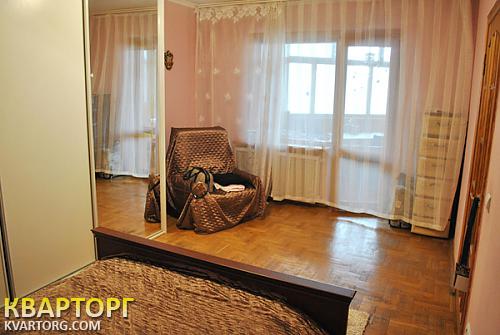 Rent out 3-room apartment. Киев, Декабристов — photo 3