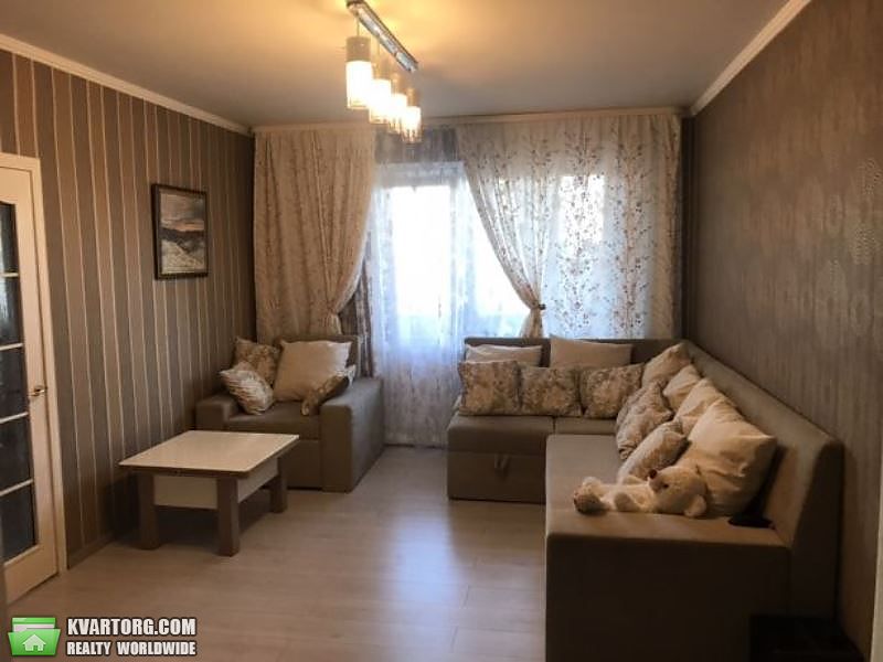 Sell 4-room apartment. Киев,  Порика — photo 1