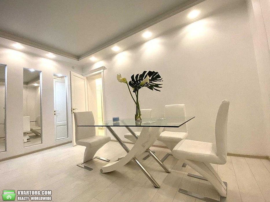 Rent out 3-room apartment. Киев,  Марьяненко — photo 2