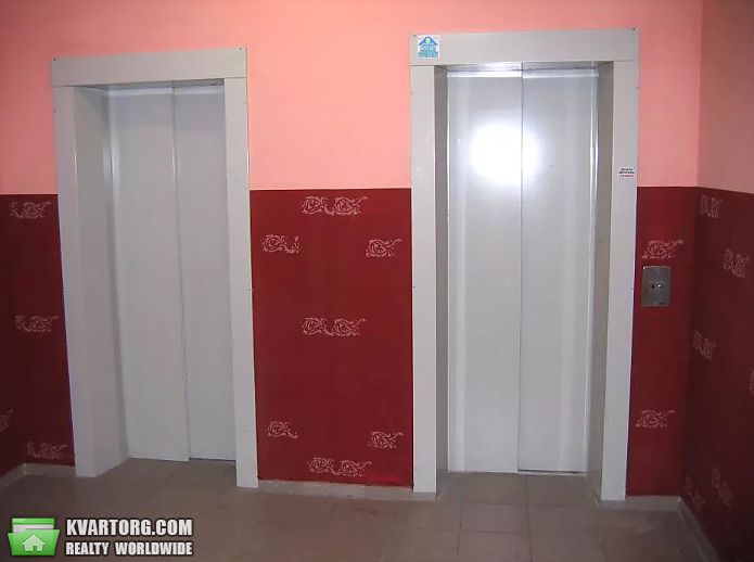 Sell 2-room apartment. Киев,  Срибнокильская — photo 2