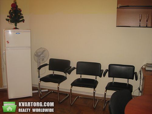 Rent out office. Киев, Костельная — photo 5