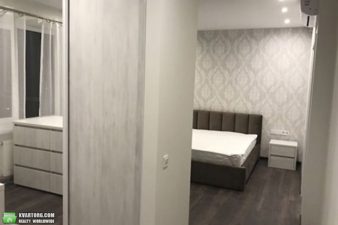 Rent out 3-room apartment. Днепропетровск, Европейская ул. — photo 5