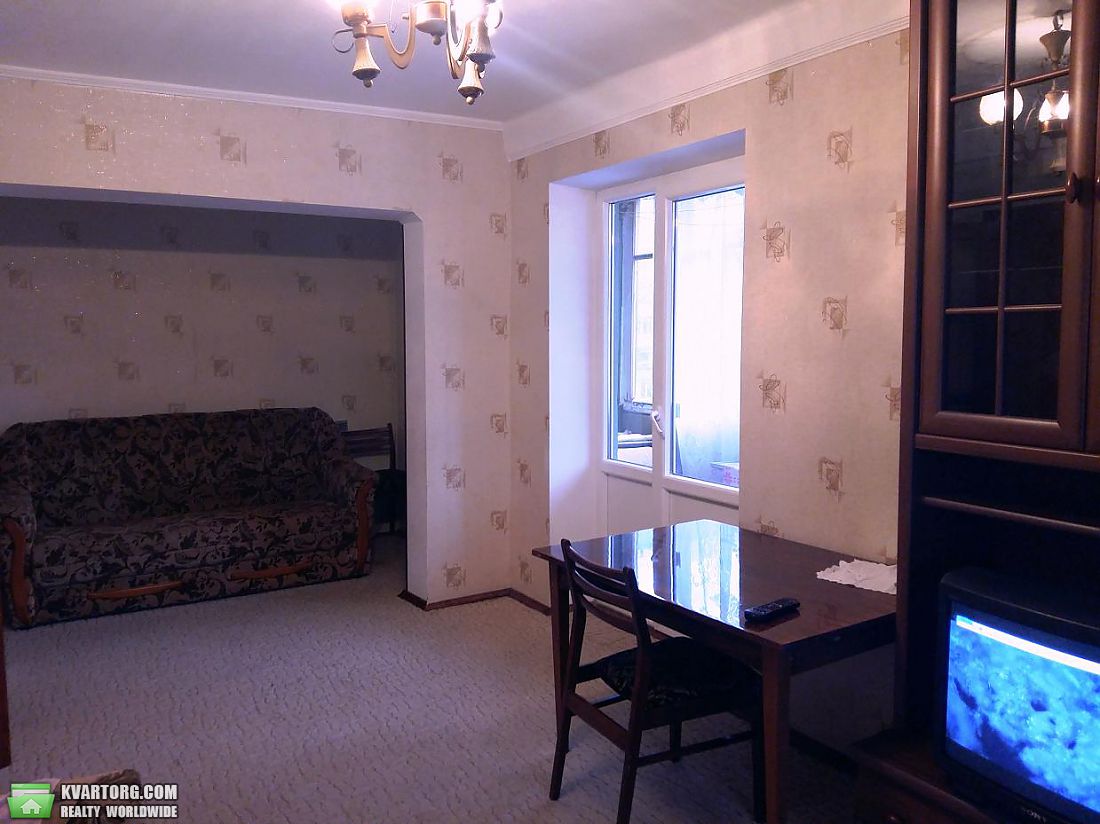 Rent out 1-room apartment. Киев,  Оболонский пр — photo 2