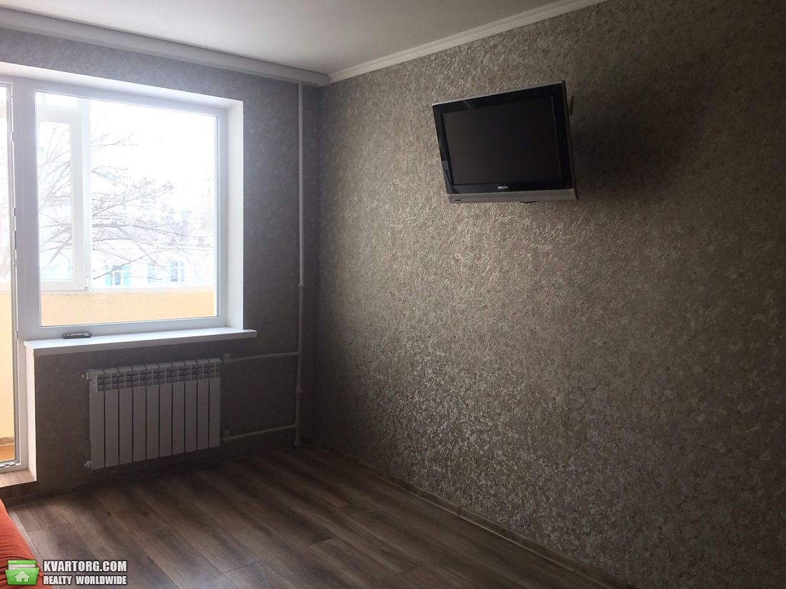Rent out 1-room apartment. Харьков, Валентиновская — photo 1